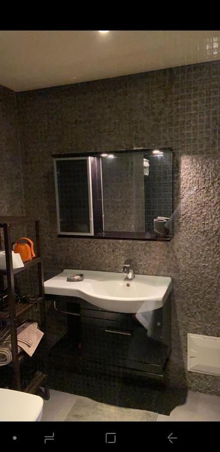 Stylish Gueliz Apartment With Beautiful Terrace Marrakesh Ngoại thất bức ảnh
